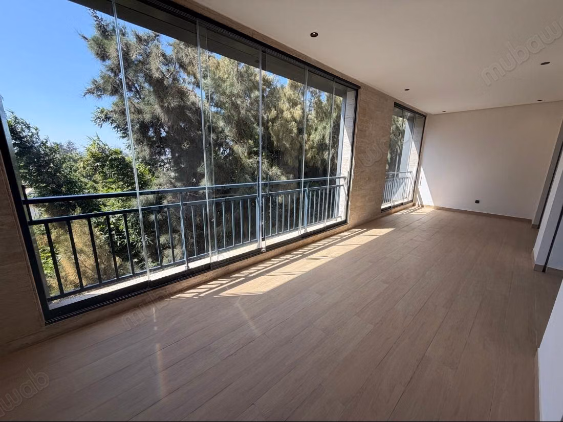 Duplex neuf sans vis a vis en location sur souissi