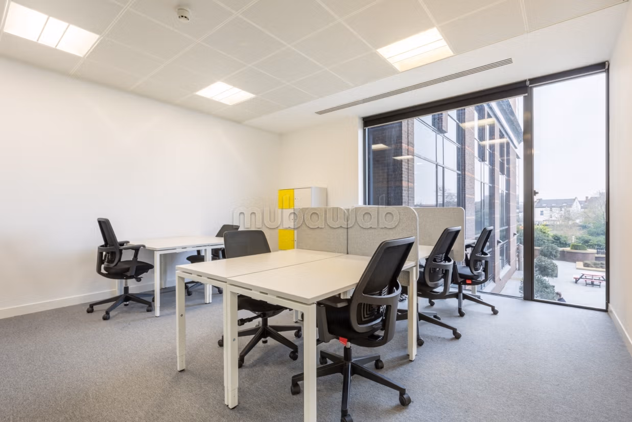 Offices for rent in Casablanca Finance City. Dimension 10 m². Double glazing and central heating