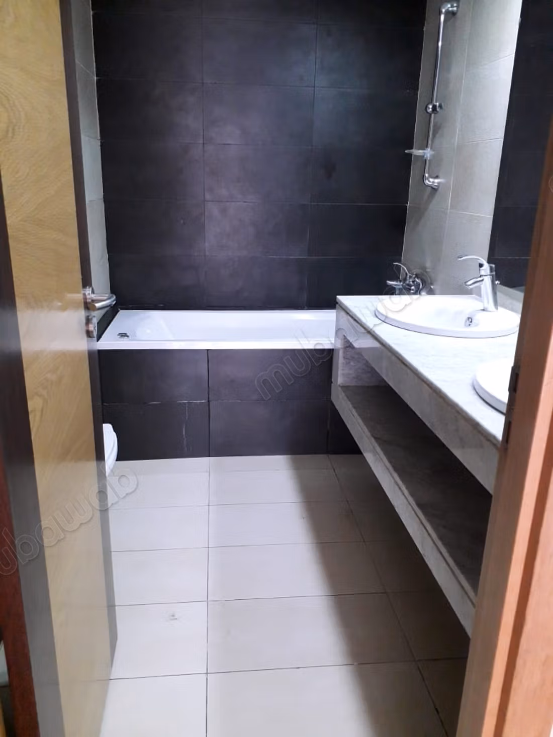 Bel appartement á vendre prestigia 
Hay riad Rabat