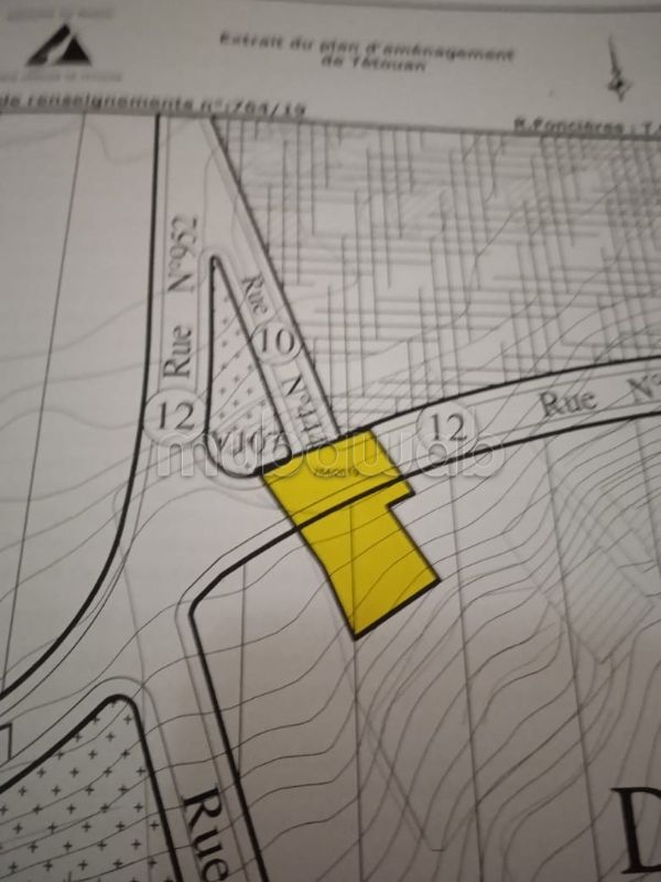 Land for sale in Aeroport. Large area 401 m²