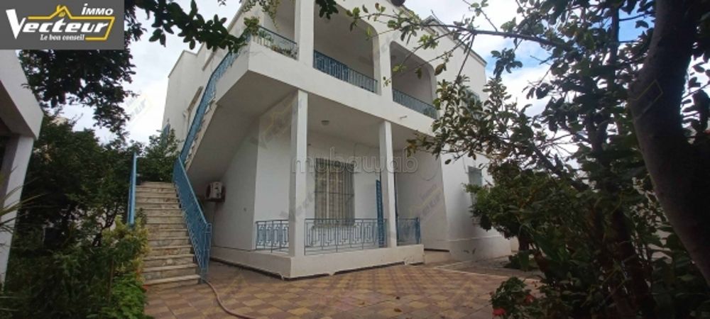 A VENDRE: VILLA à 2 étages séparés à BELLEVUE