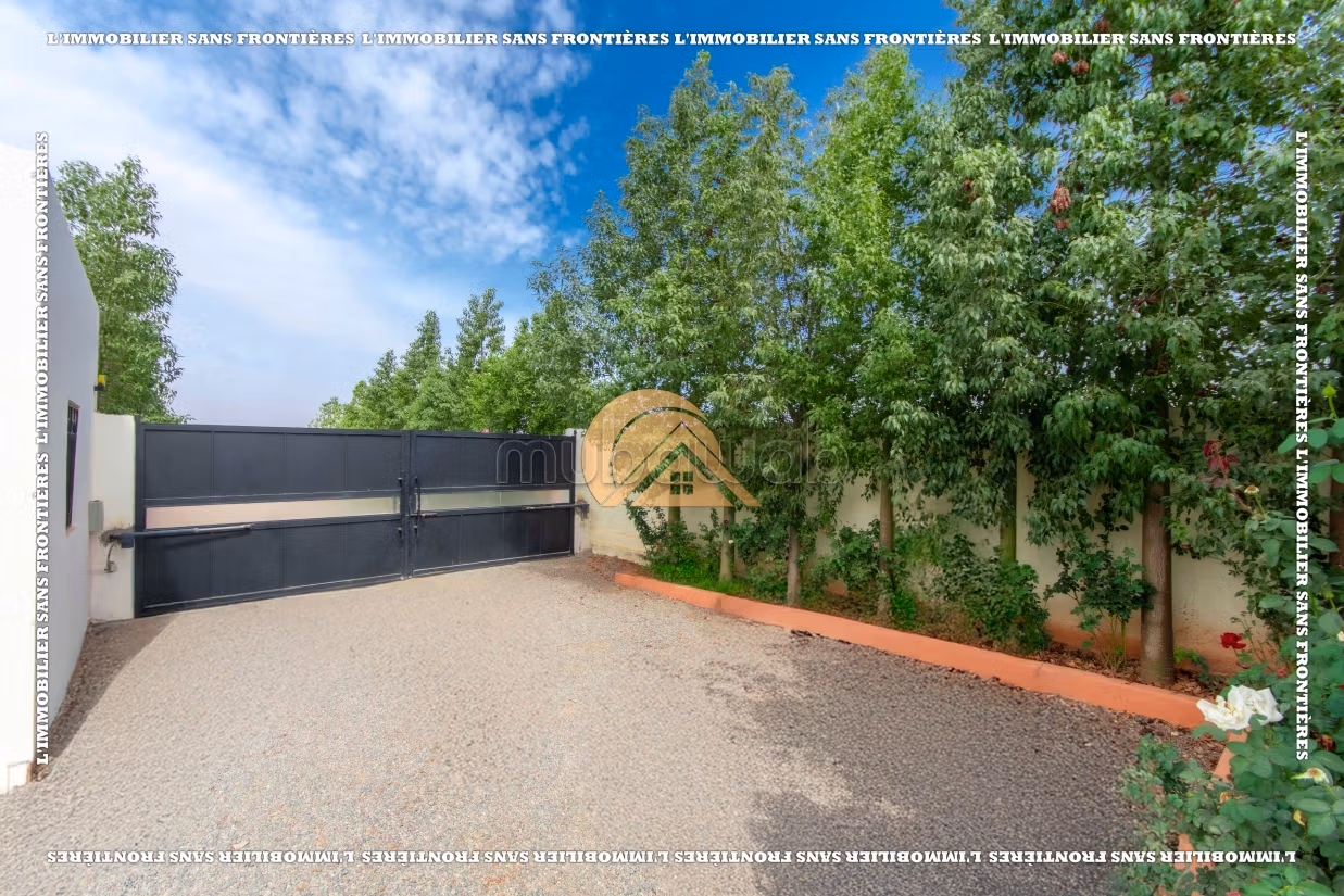 Villa amueblada de 500 m² en 11000 m² en venta – Ruta de Ourika Km 26, Marrakech