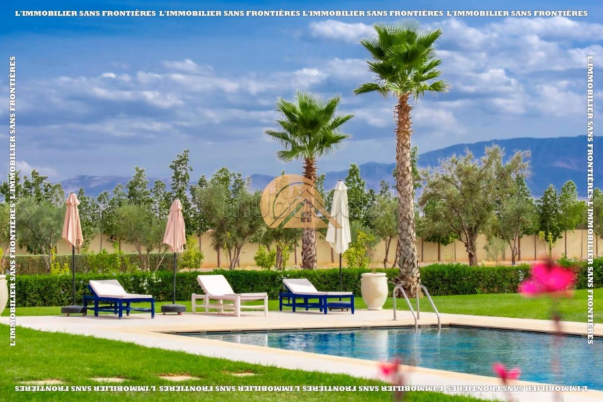 Villa amueblada de 500 m² en 11000 m² en venta – Ruta de Ourika Km 26, Marrakech