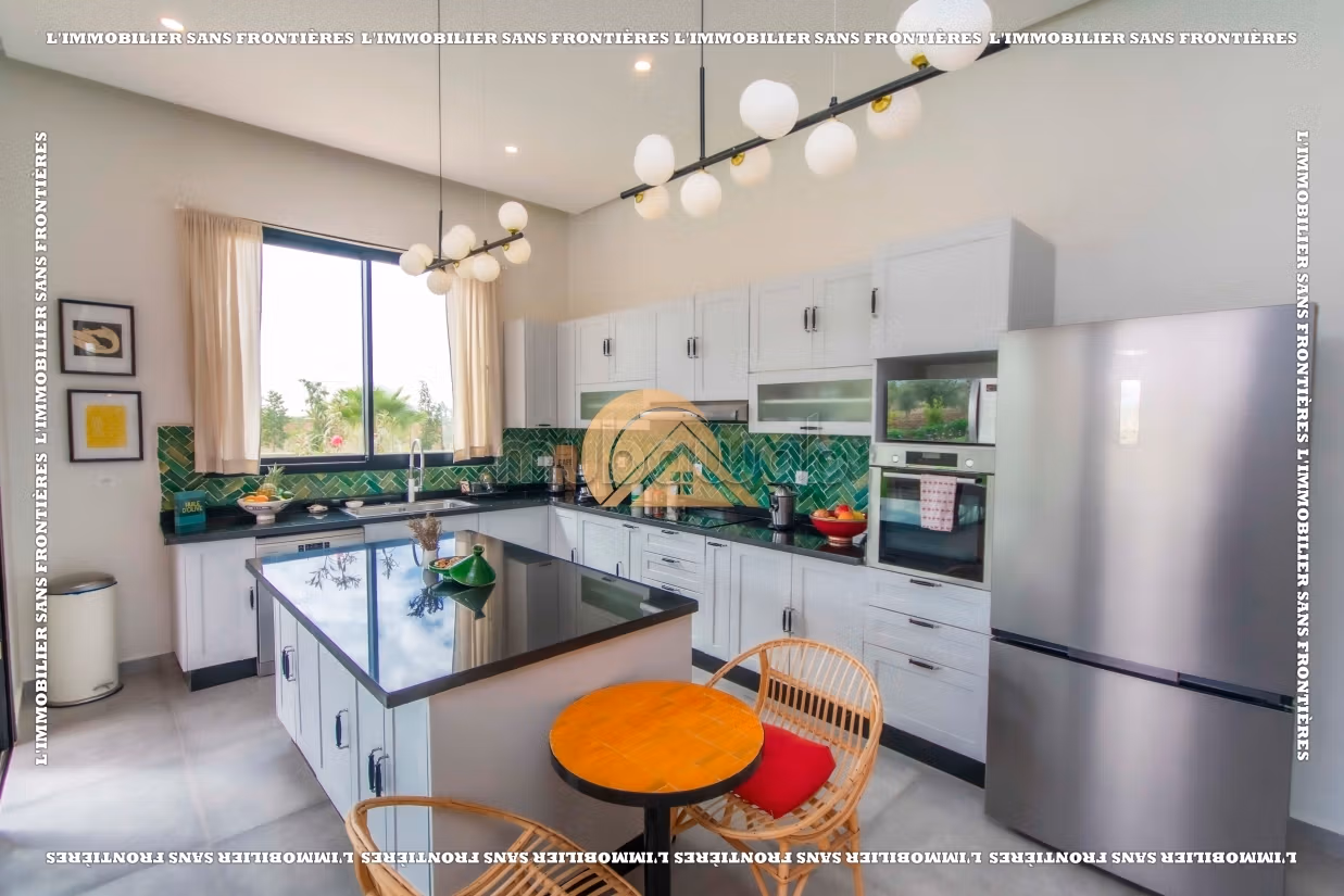 Villa amueblada de 500 m² en 11000 m² en venta – Ruta de Ourika Km 26, Marrakech
