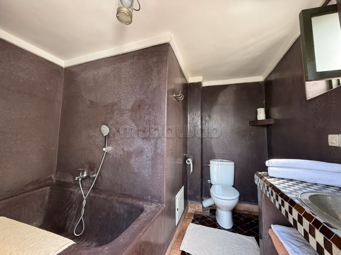 FOR SALE – Titled Riad Ready to Move In Between Derb Dabachi & Place des Épices