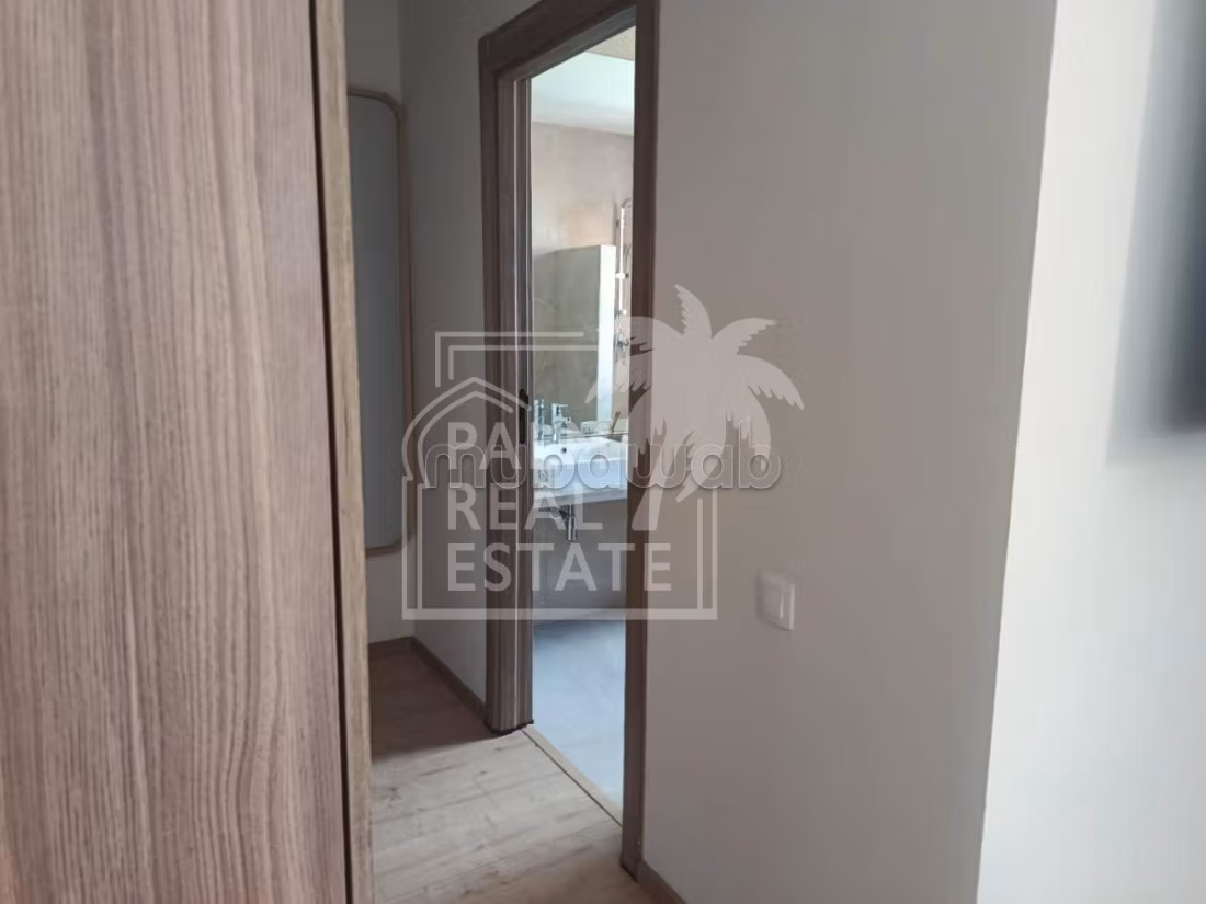 Casa de alto standing en venta en Route de l'Ourika. Dimensión 270 m². Residencia con seguridad