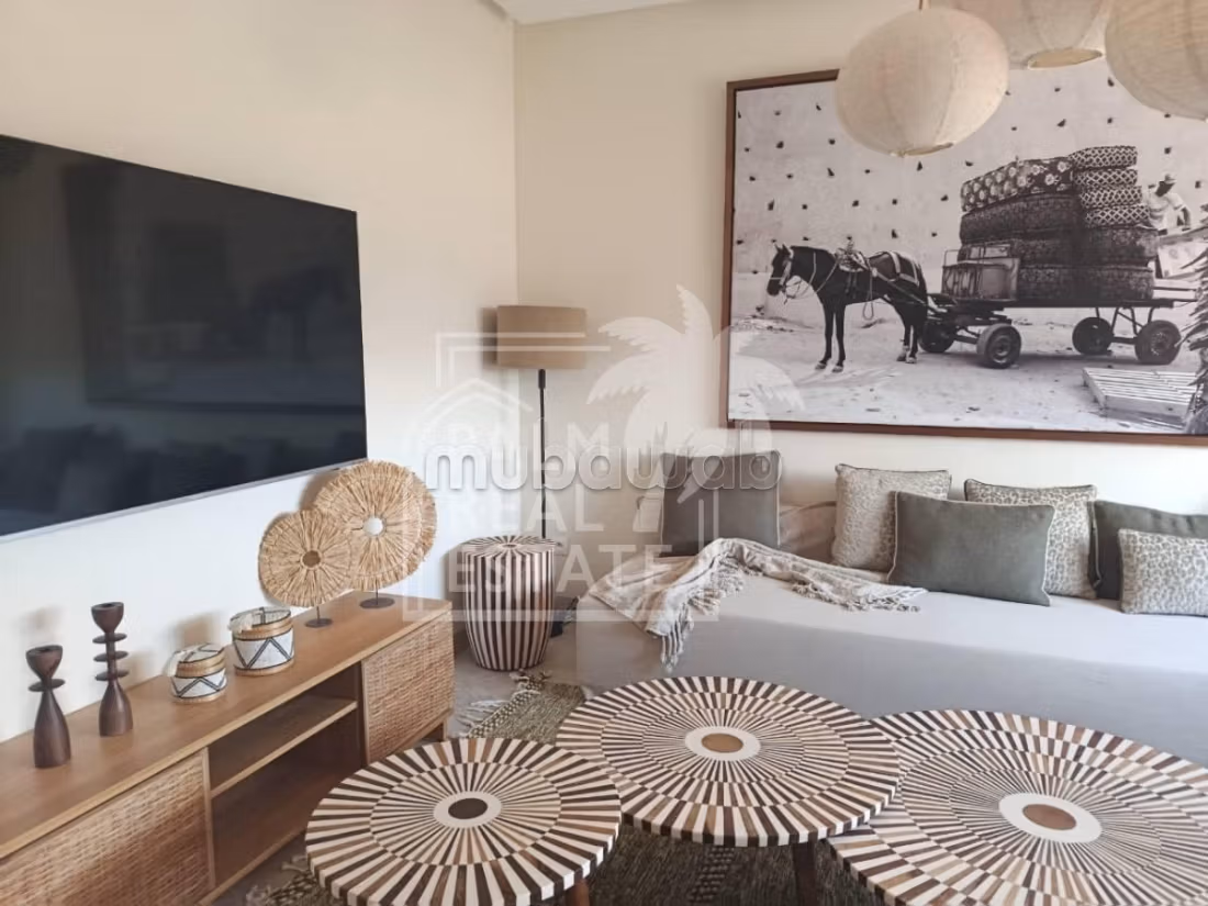 Casa de alto standing en venta en Route de l'Ourika. Dimensión 270 m². Residencia con seguridad