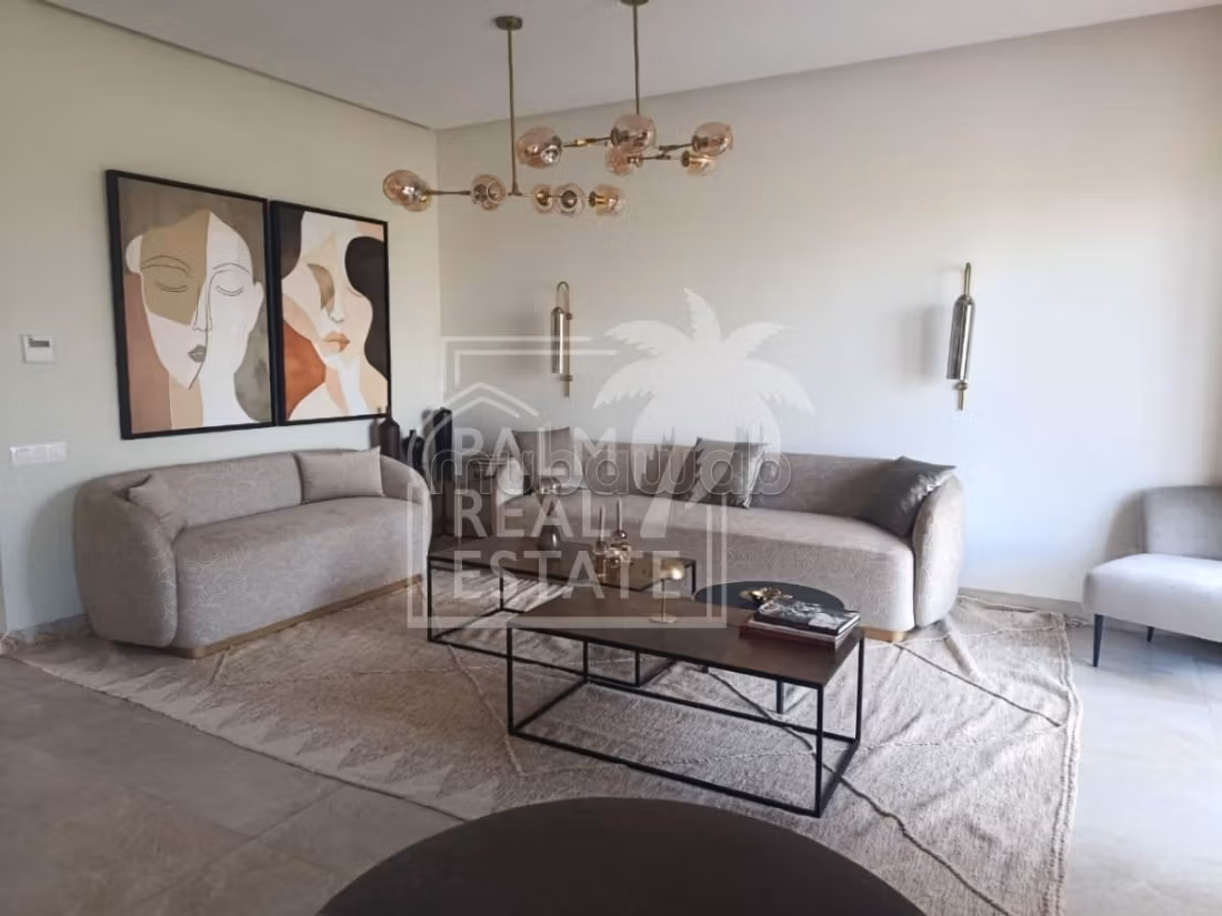 Casa de alto standing en venta en Route de l'Ourika. Dimensión 270 m². Residencia con seguridad