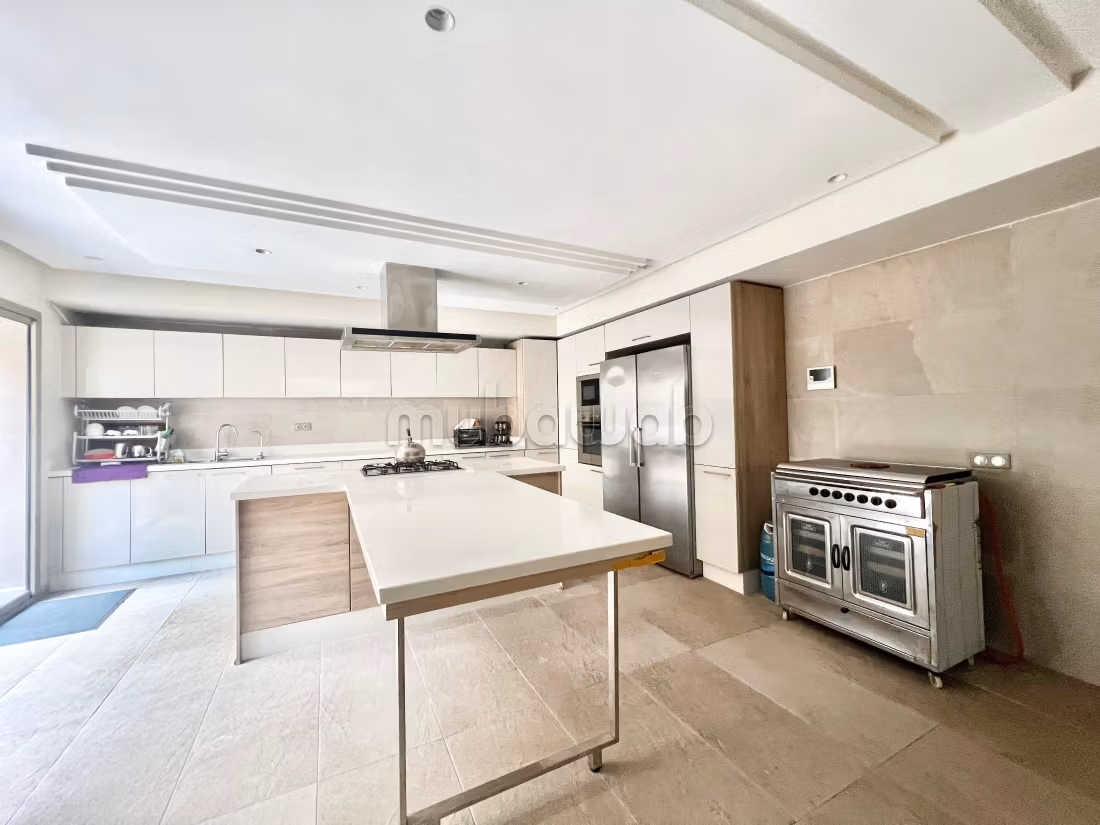 Villa moderne à la location – Ville Verte