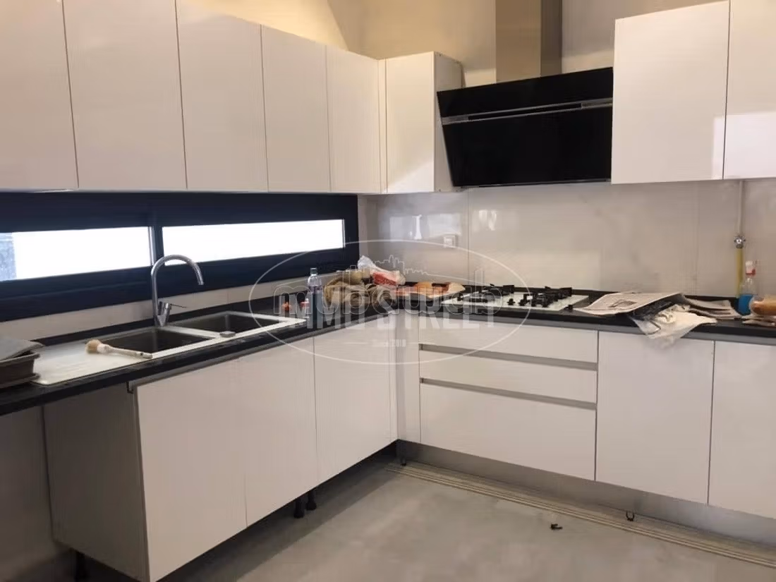 Location un duplex s3 en plein cœur de La Marsa