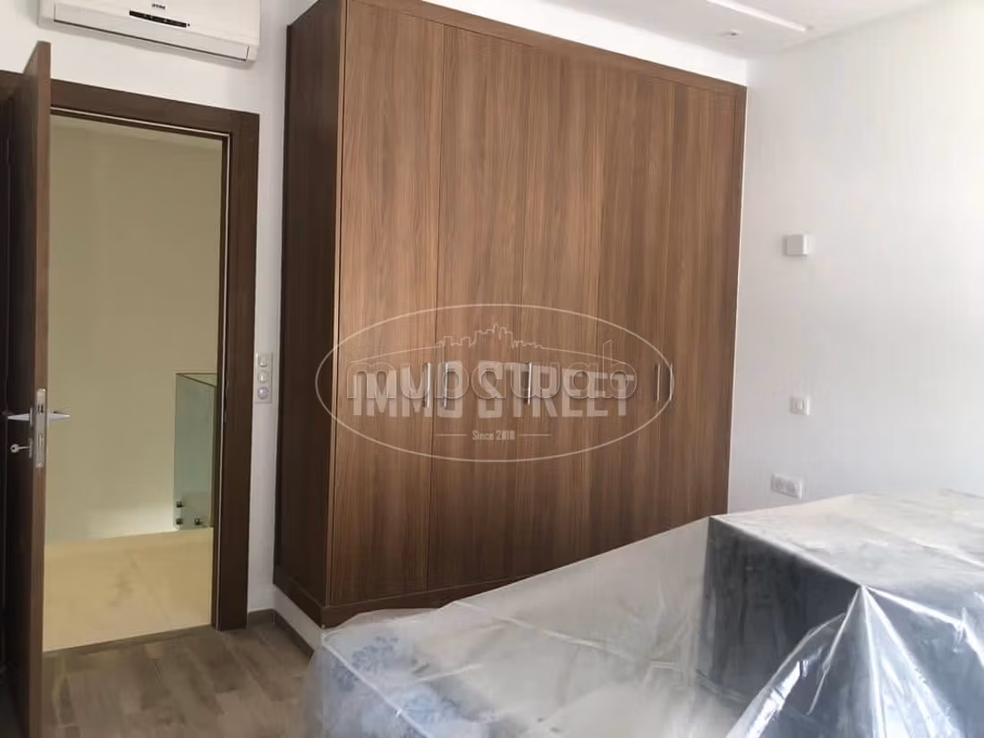 Location un duplex s3 en plein cœur de La Marsa