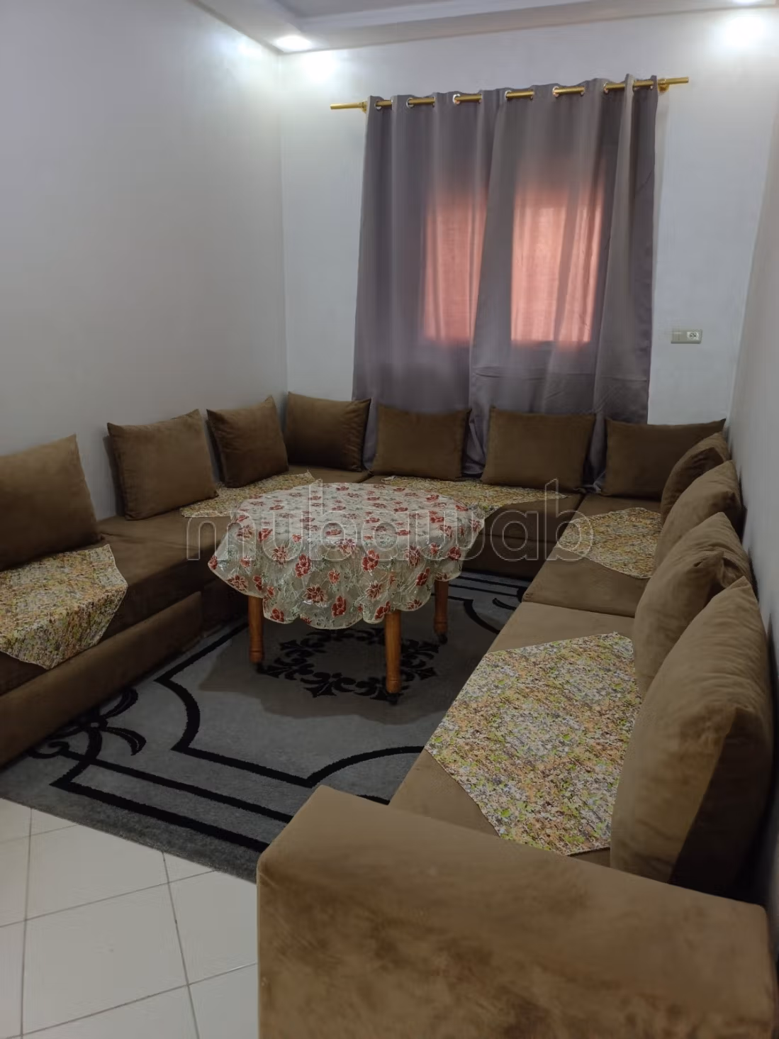 Appartement en location à Hay Salam. 2 pièces. Meublé