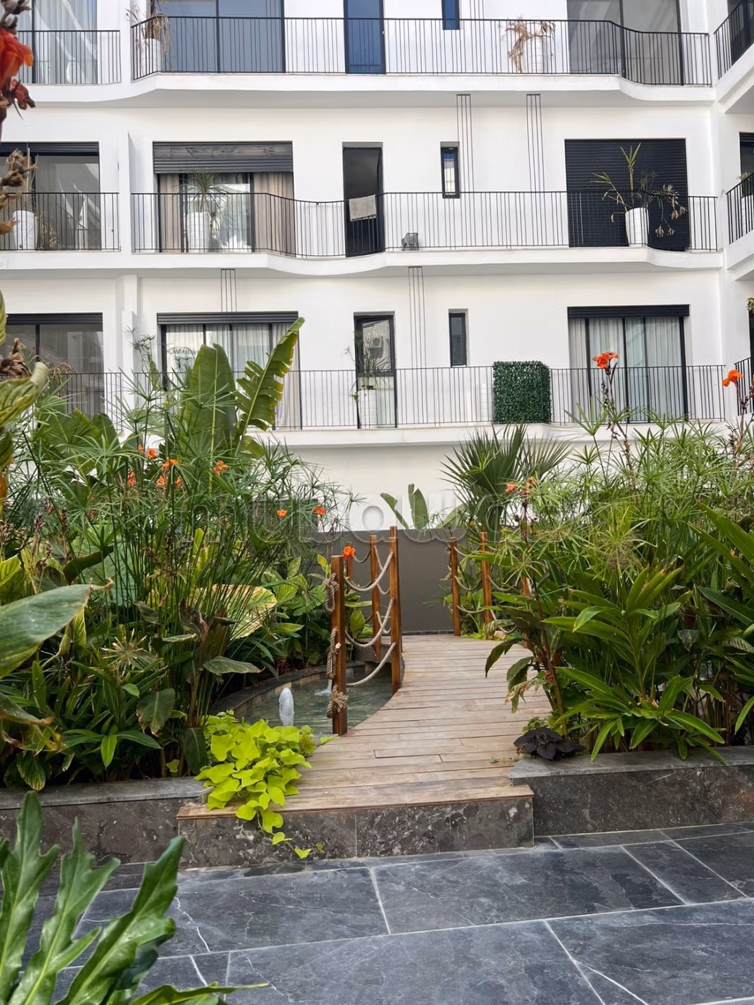 Vente studio sur belvedere roches noirs