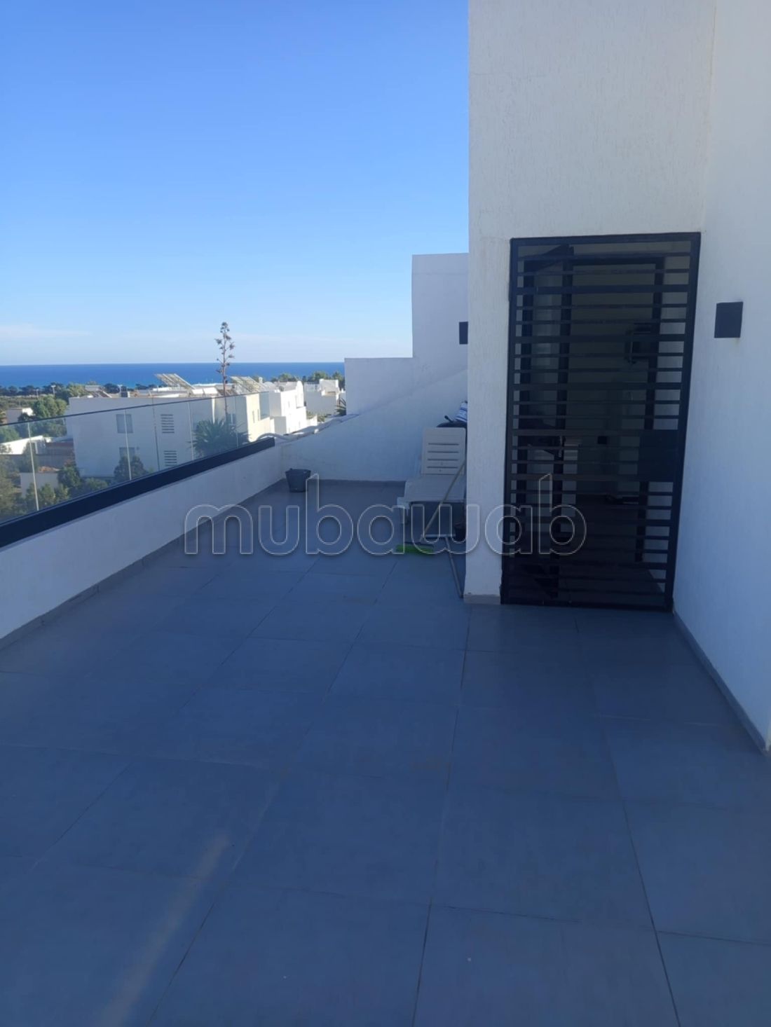 Appartement à cote carrefour