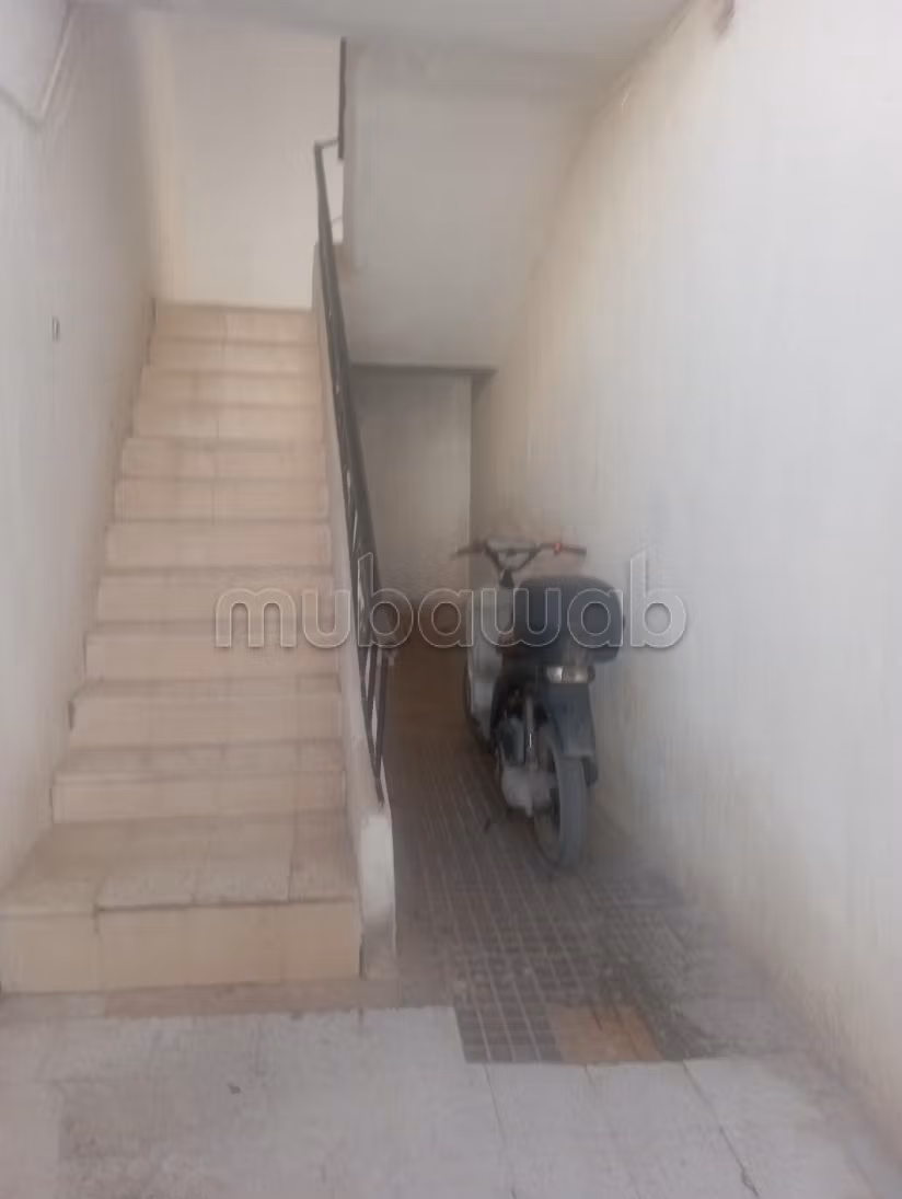 Villa de haut standing à vendre. 
Surface totale 220 m²