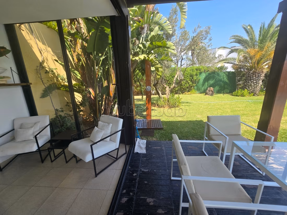 Villa à la location vide à gammarth touristique