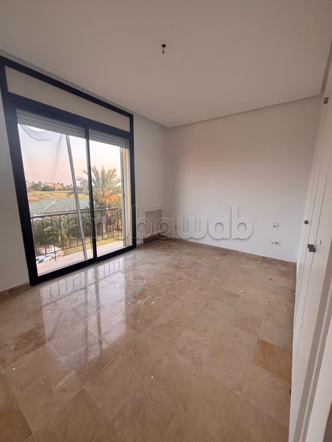 Villa à la location vide à gammarth touristique