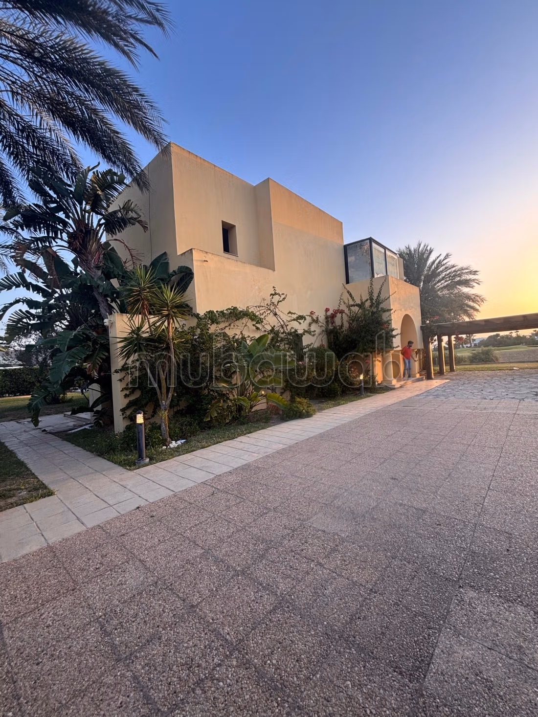 Villa à la location vide à gammarth touristique