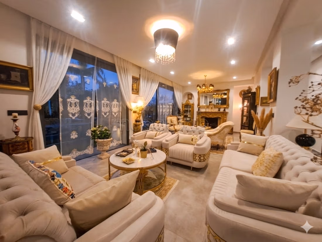 Villa de prestige a 60 000 MAD / location