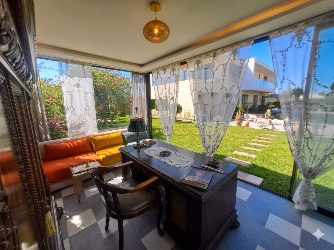 Villa de prestige a 60 000 MAD / location