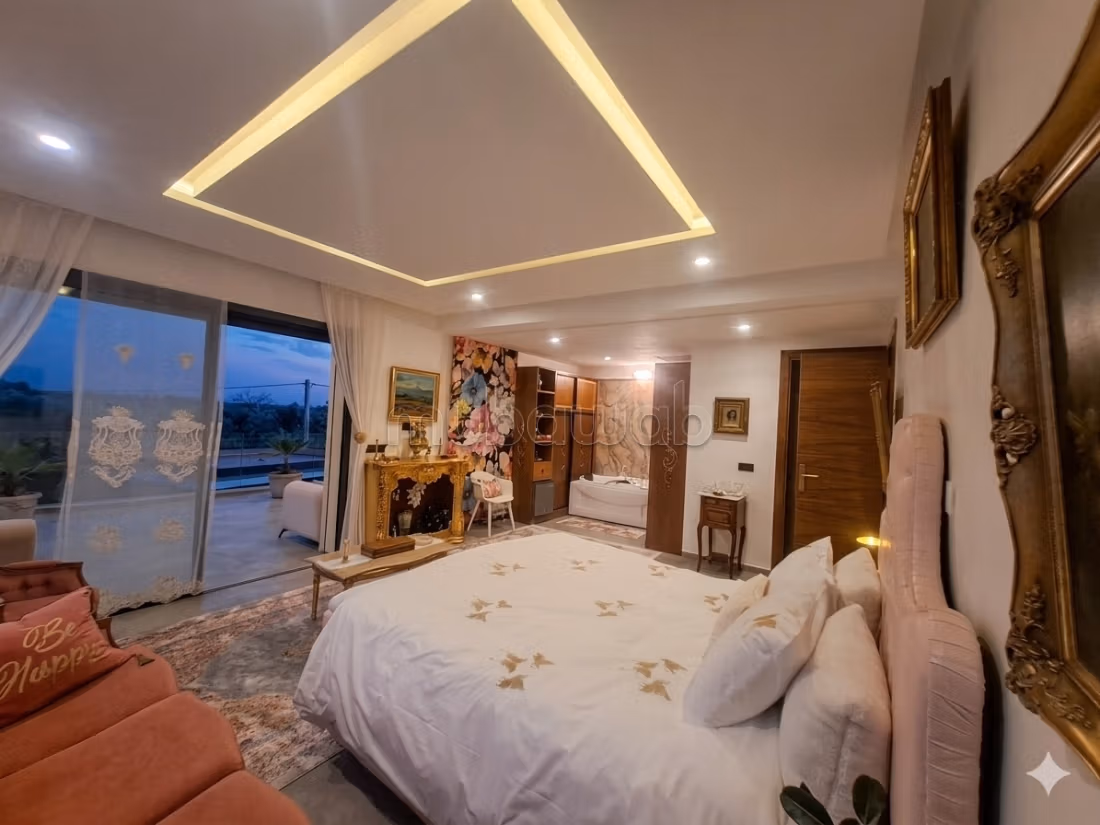 Villa de prestige a 60 000 MAD / location