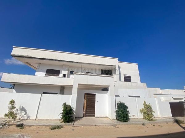 Magnifique villa à Midoun centre ville