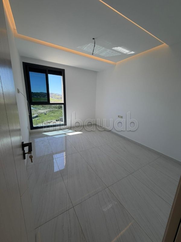 Beautiful apartment for sale in Tanja Balia. Large area 74 m². With Lift, Balcony