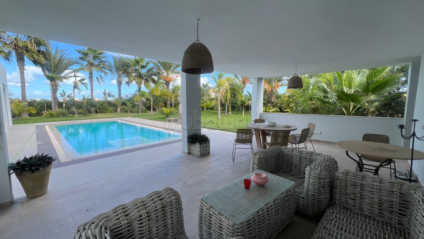 À vendre: superbe villa à Gammarth