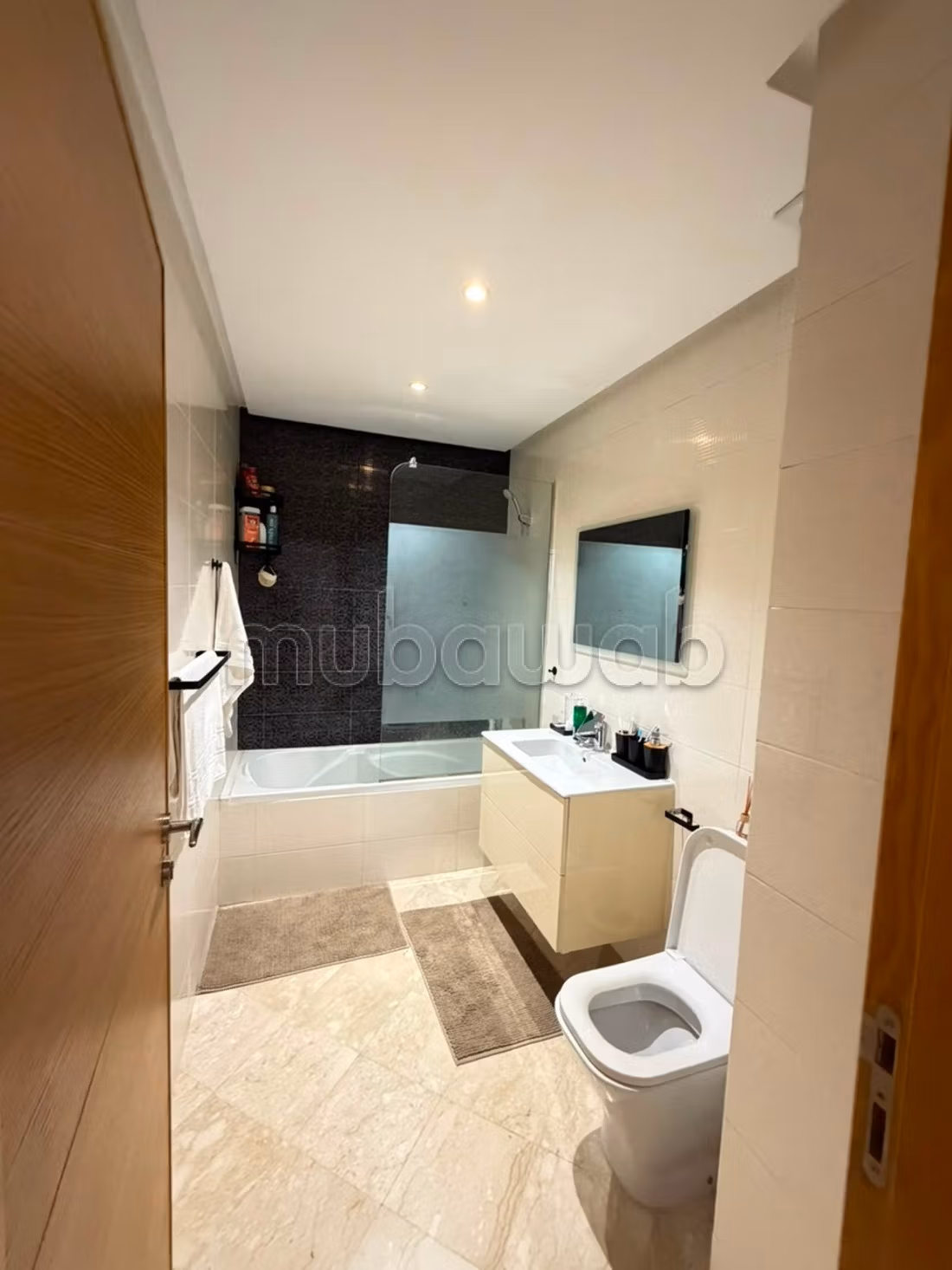 Appartement 107 m² à Centre — 23