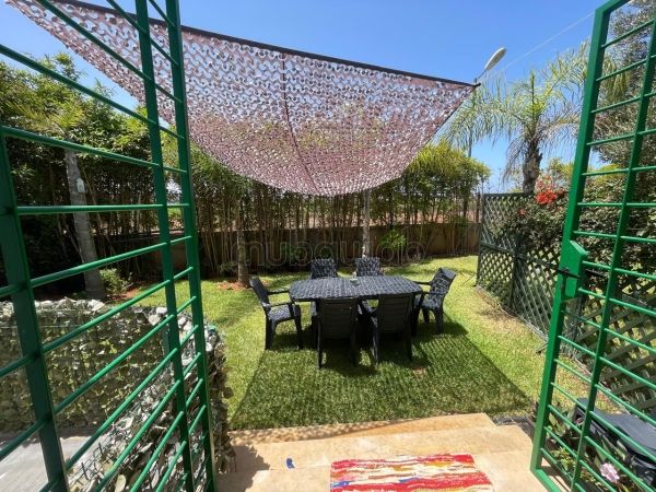 À loué, Triplex meublée dans résidence sécurisée