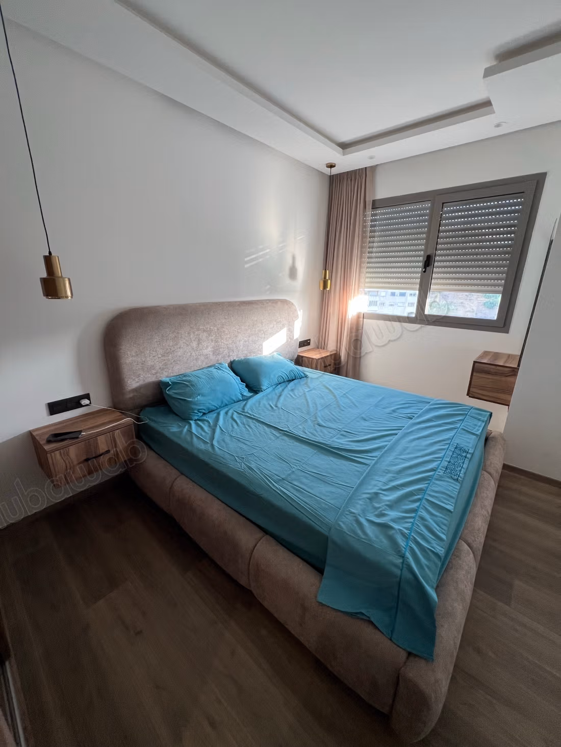 Appartement haut standing neuf a louer 
piscine et salle de sport
