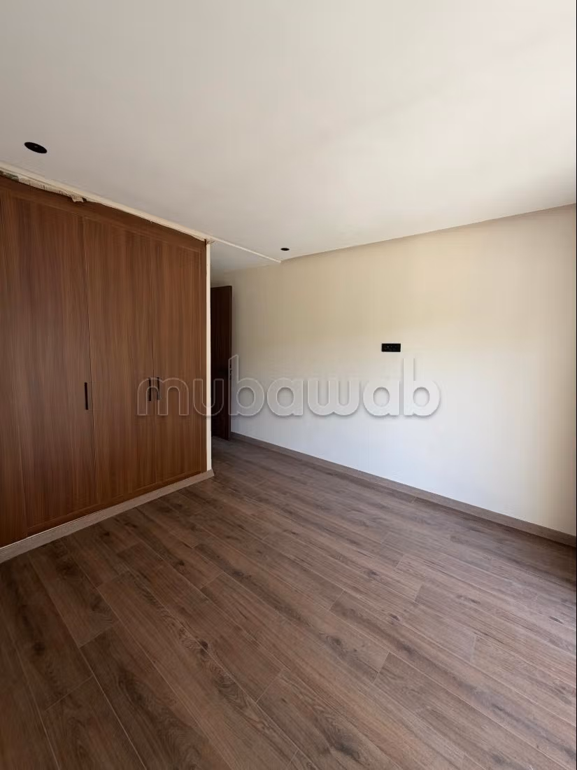 Studio premium à saisir
