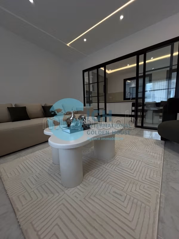Find an apartment to buy in Sousse Corniche. Total area 115 m². Carpark and elevator