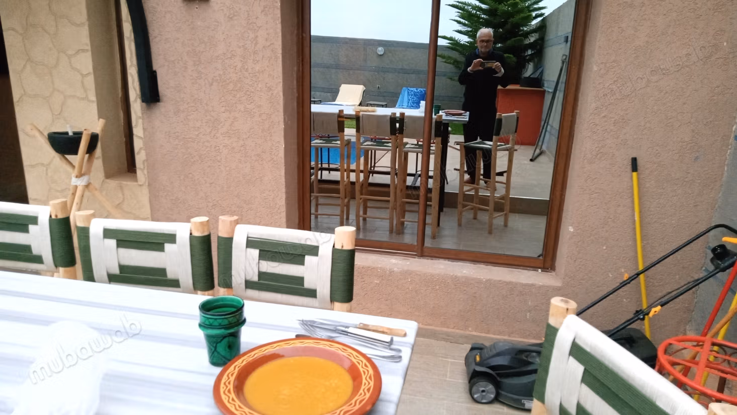 Céde Villa titré sur OURIKA