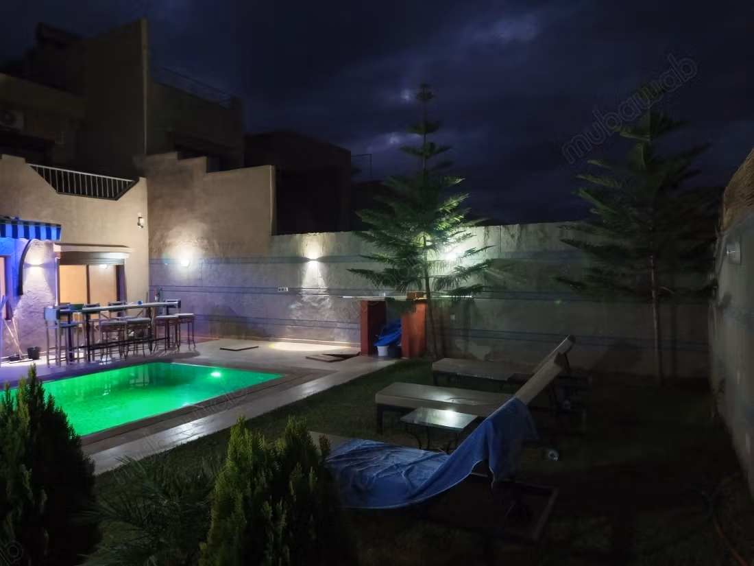 Céde Villa titré sur OURIKA