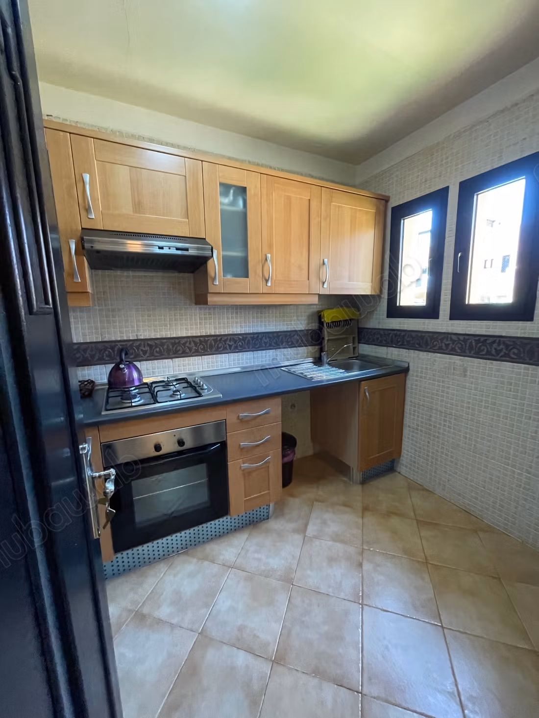 Bonito piso en venta en Amelkis. 2 hermosas habitaciones. Antena parabólica, residencia segura