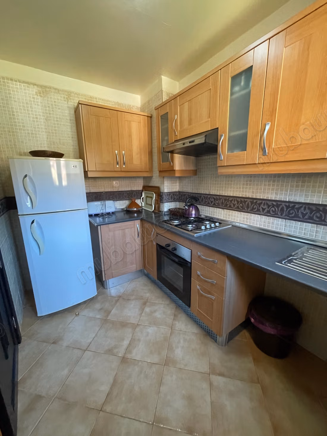 Bonito piso en venta en Amelkis. 2 hermosas habitaciones. Antena parabólica, residencia segura