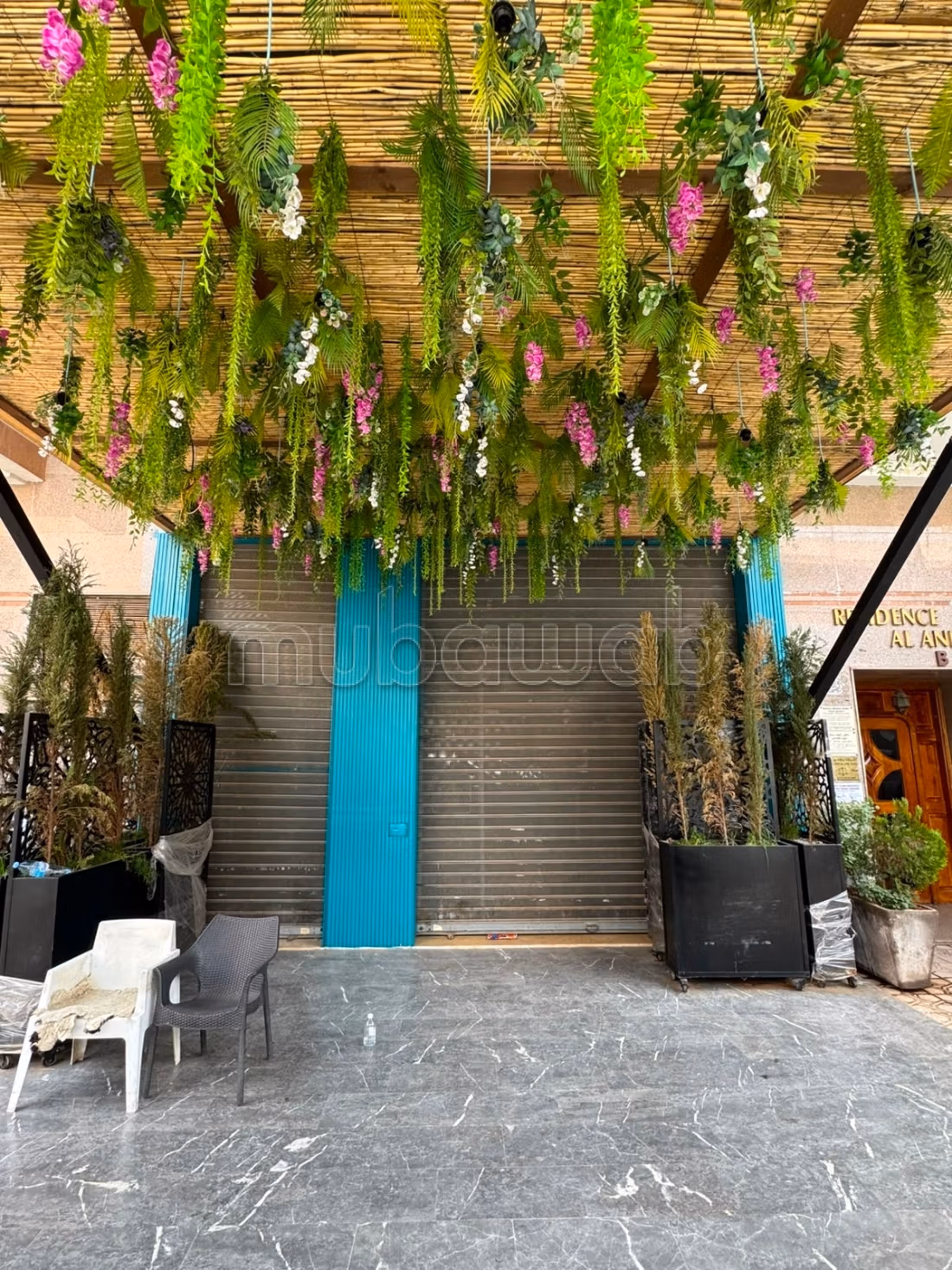 Offices & shops for sale in Guéliz. Large area 185 m². 