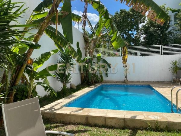 Straordinaria casa di lusso in affitto a La Marsa. 4 belle camere da letto. Ammobiliato