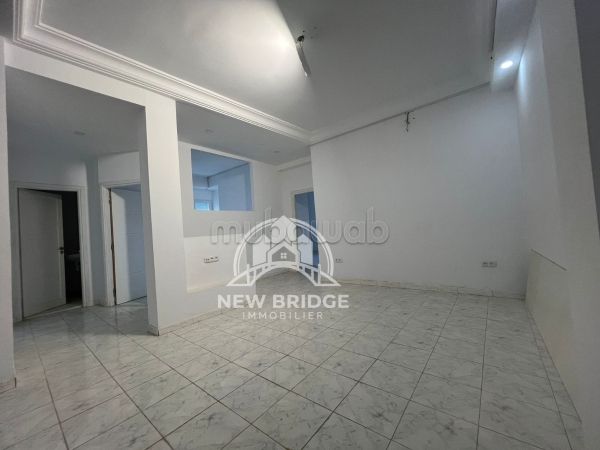 Bureau s3 à jardins de carthage