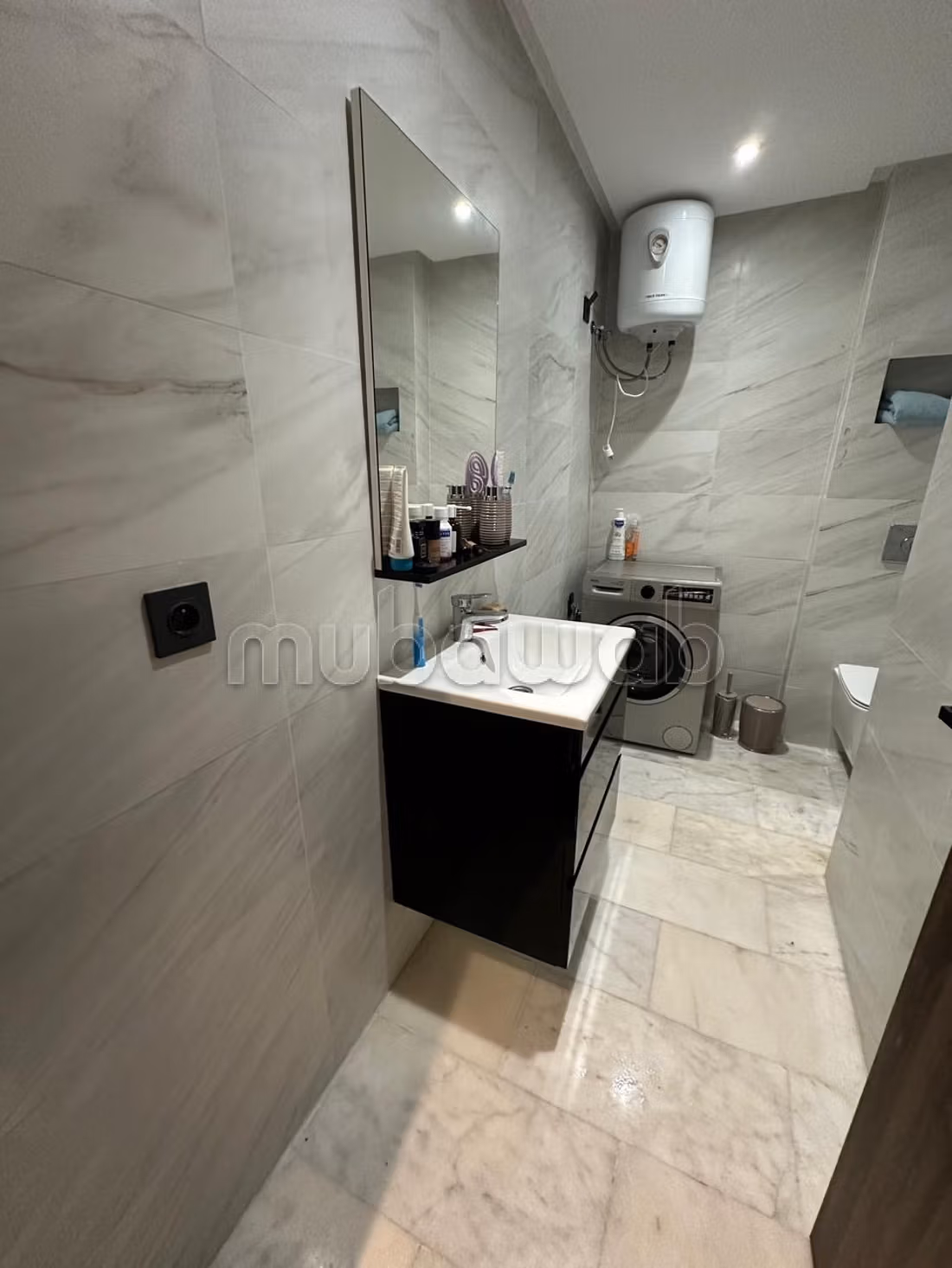 Duplex meuble a louer a mariif au 4eme 
5 etage
