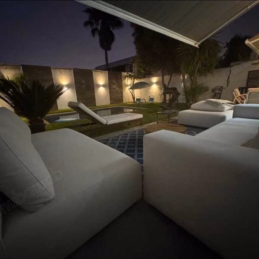 Fabulous house for sale in Ain Diab. 3 beautiful rooms. Green areas, Parking spaces for cars