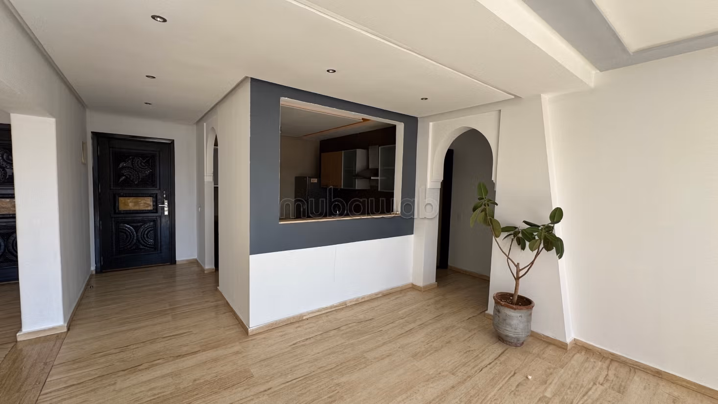 Bel appartement avec une grand terrasse — 5