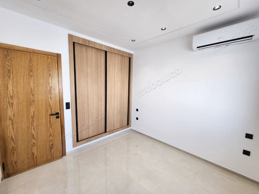 A vendre S2 promoteur à la soukra chotrana1