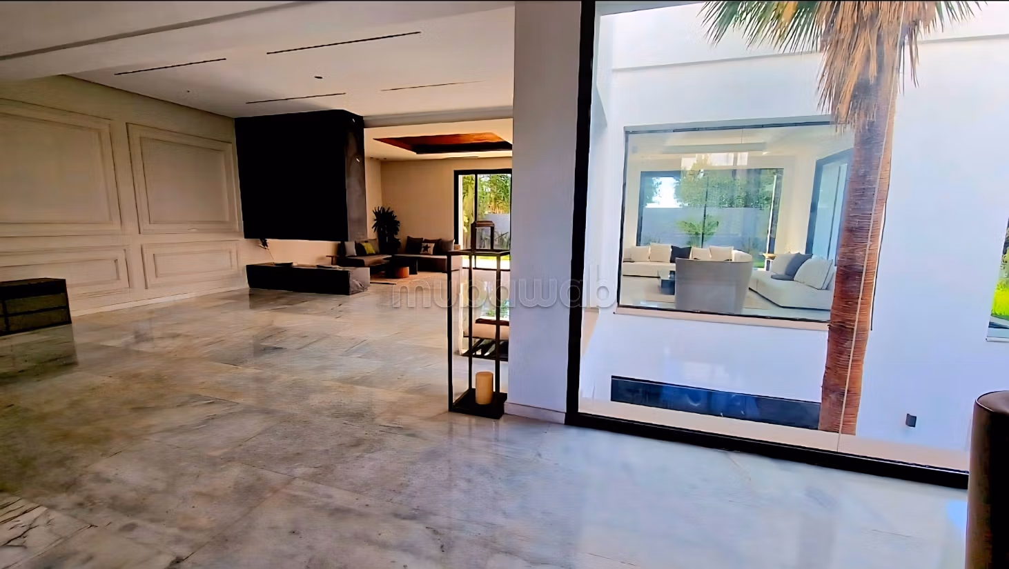 LOCATION villa neuve sur 3 niveaux avec ascenseur