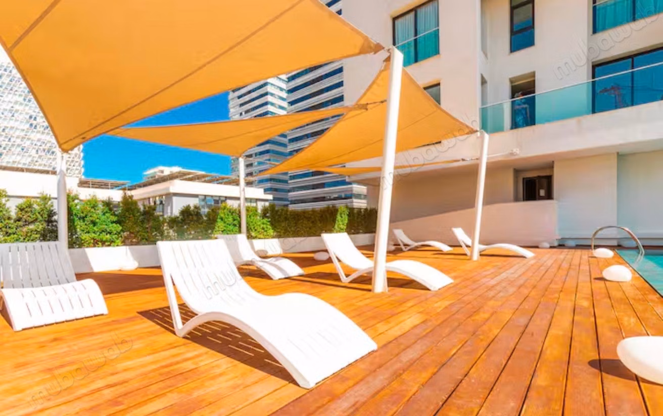 CFC Magnifique 2CH meublé piscine