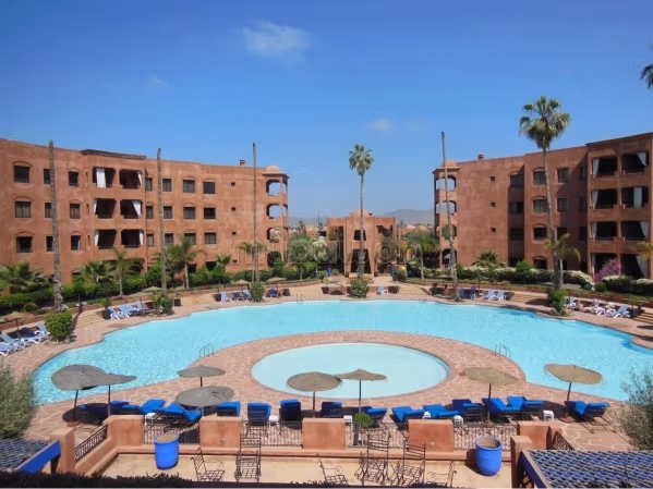 Apartment for sale in Ennakhil Palmeraie. 3 large rooms. Air conditioning and swimming pool