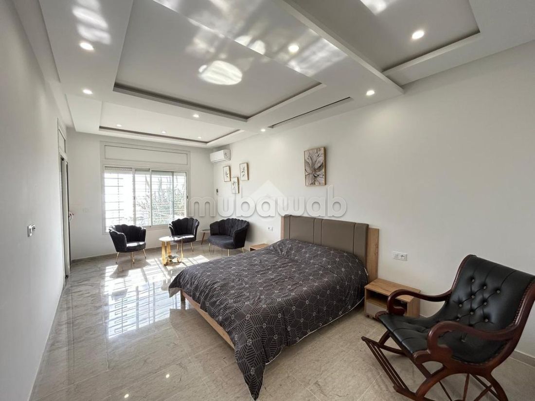 A vendre une villa avec deux appartements