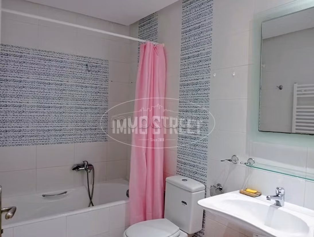 Flat for rent. 3 rooms. Dressing room