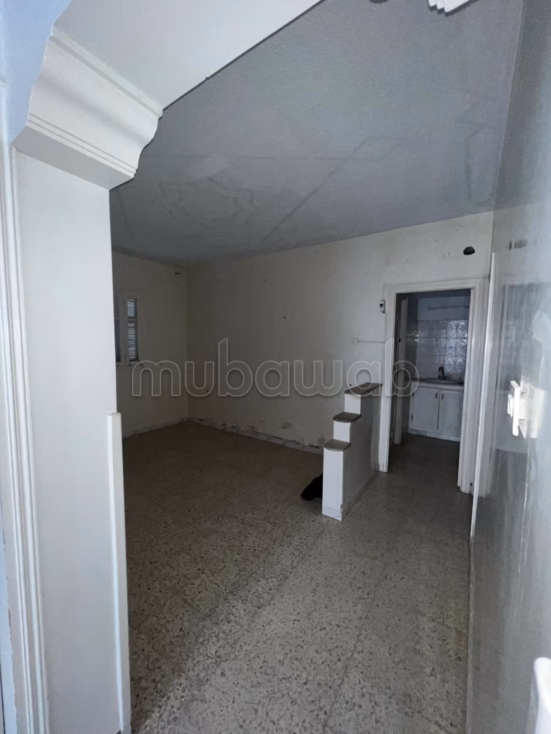 2 maisons  
1 studio à vendre à Hay El Bahri 
3